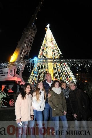 Encendido del Gran Árbol de Navidad de la Plaza Circular de Murcia