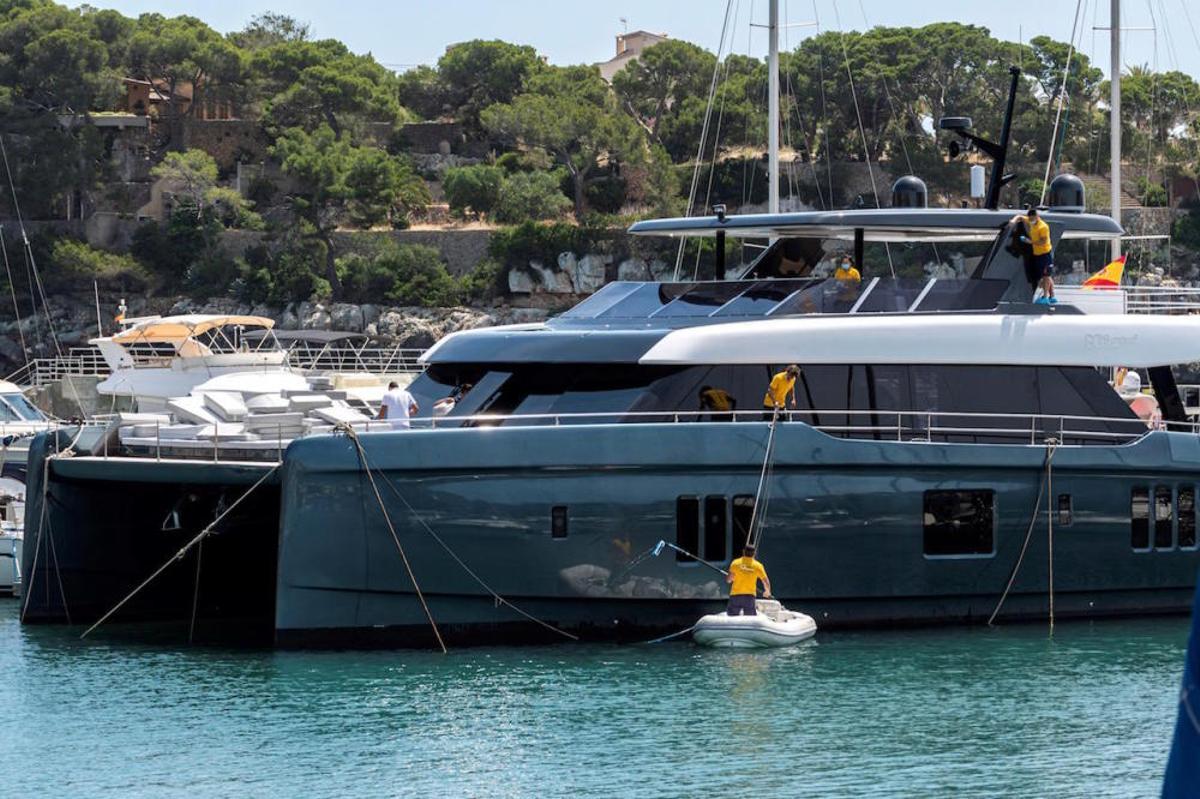 Rafa Nadal y Mery Perelló inspeccionan su nuevo barco