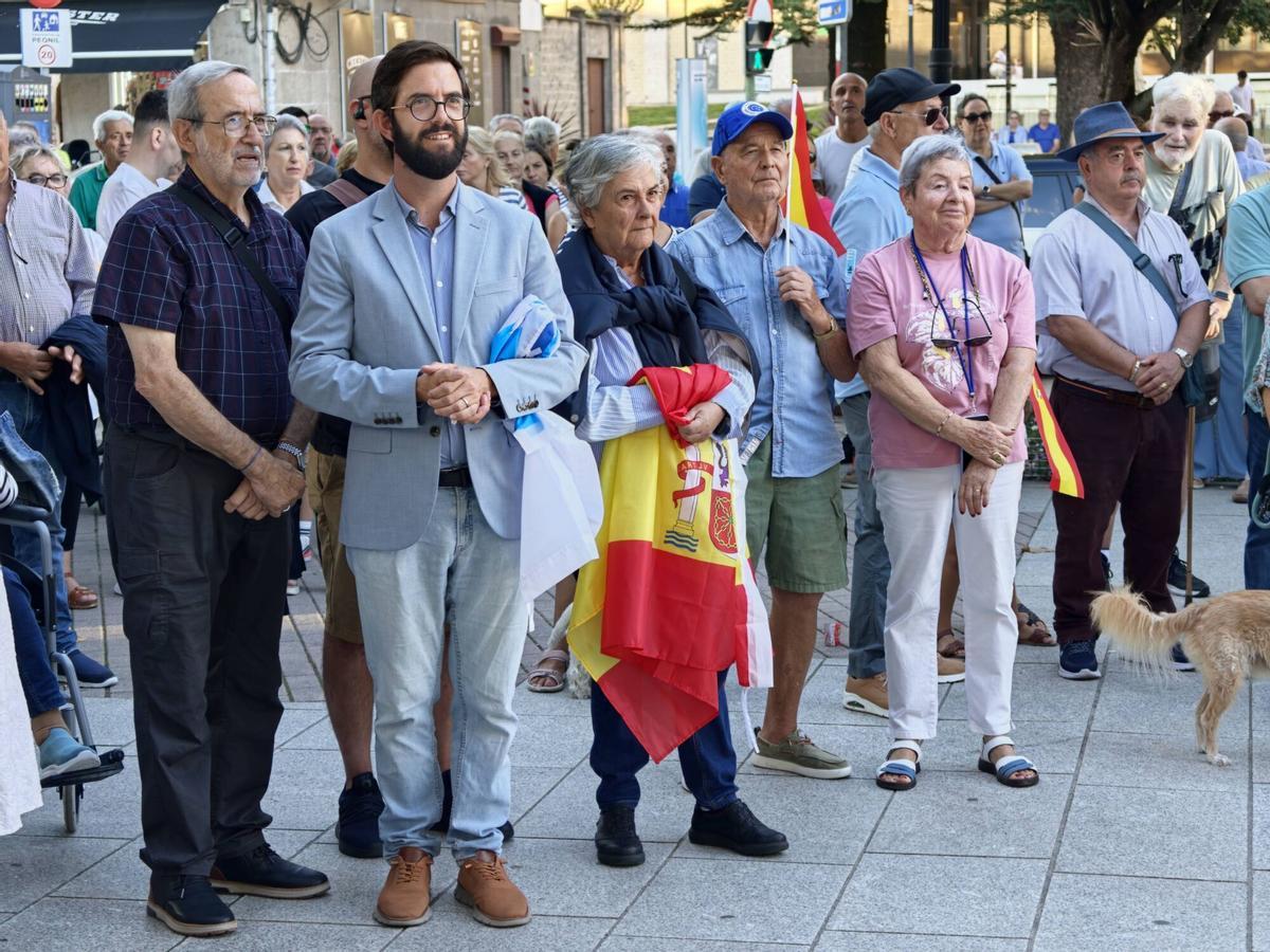 Concentración en apoyo a Ceuta en Cangas