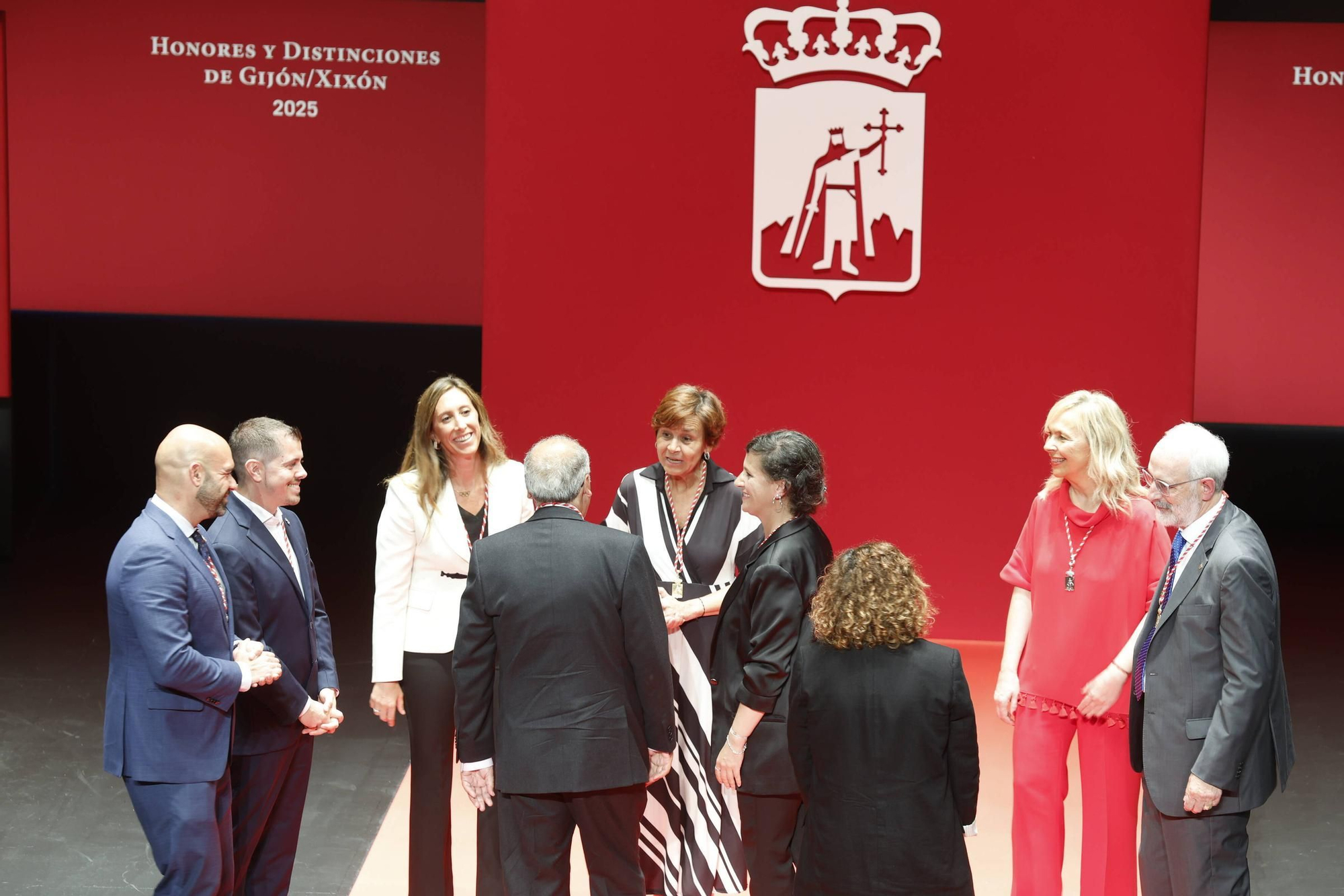 La entrega de medallas y distinciones de Gijón, en imágenes