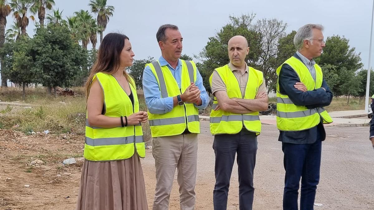 Finalizada la nueva mota en Riba-roja de Túria para proteger La Reva de inundaciones