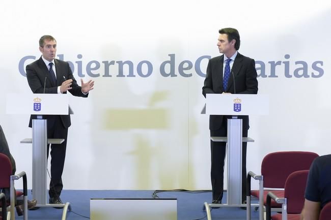 Reunión entre José Manuel Soria y Fernando Clavijo