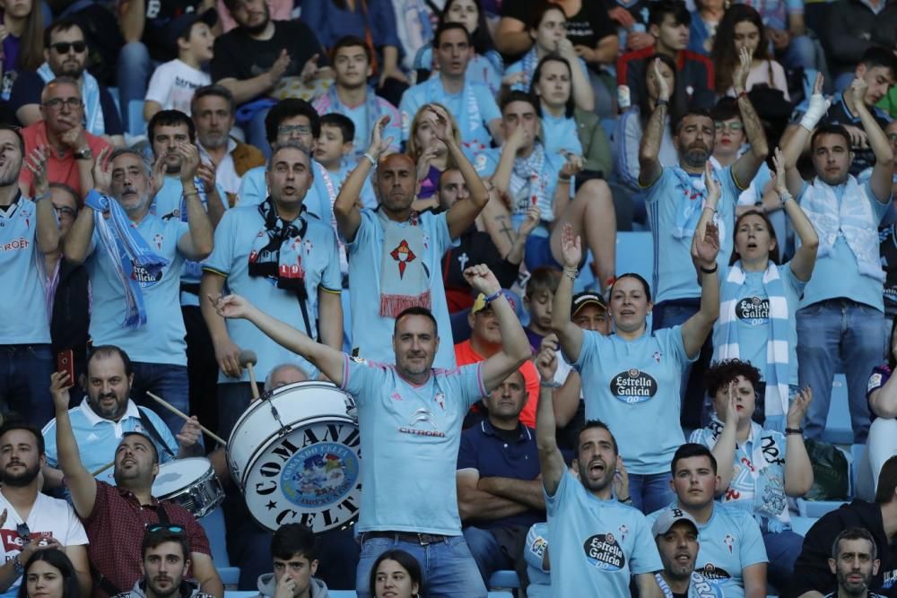 El Celta tumba al Barça y acaricia la permanencia. // A. Villar | J. Lores