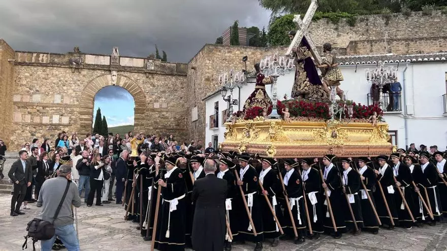 Del fervor al recogimiento en Antequera: Viernes de Paz, Socorro y Soledad