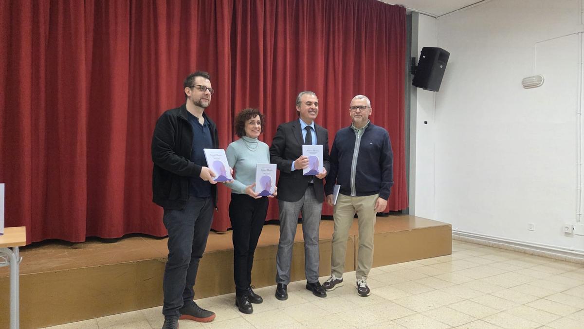 El libro, presentado ayer, rinde un homenaje al político mallorquín más importante de la historia