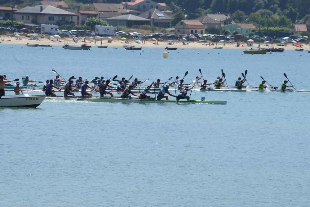 Travesía a kayak en O Morrazo