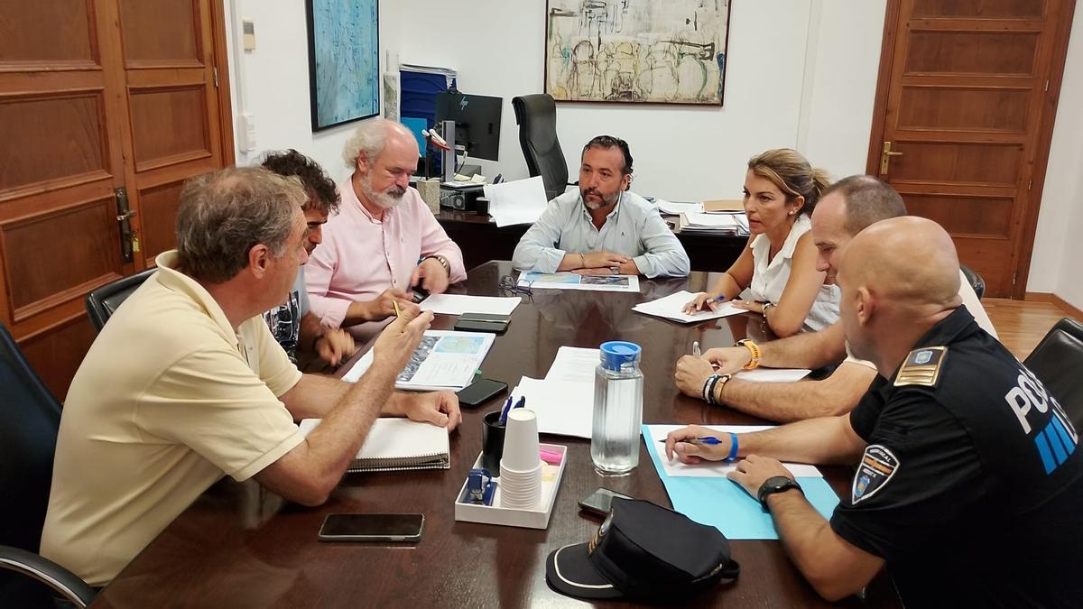Reunión entre carreteras y Andratx.