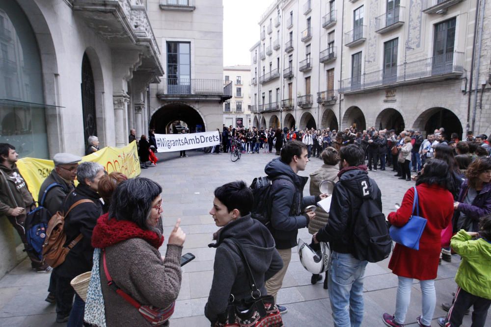 Cassolada contra l''acord per expulsar refugiats