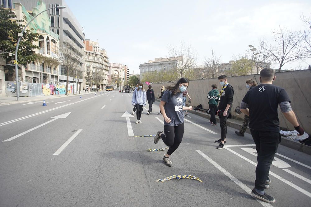 Desenes de persones tallen Jaume I