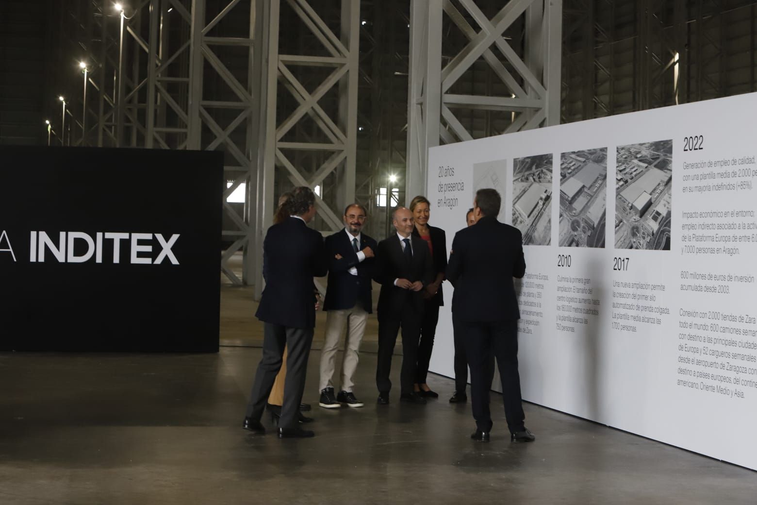 Javier Lambán visita las instalaciones de Inditex en Plaza