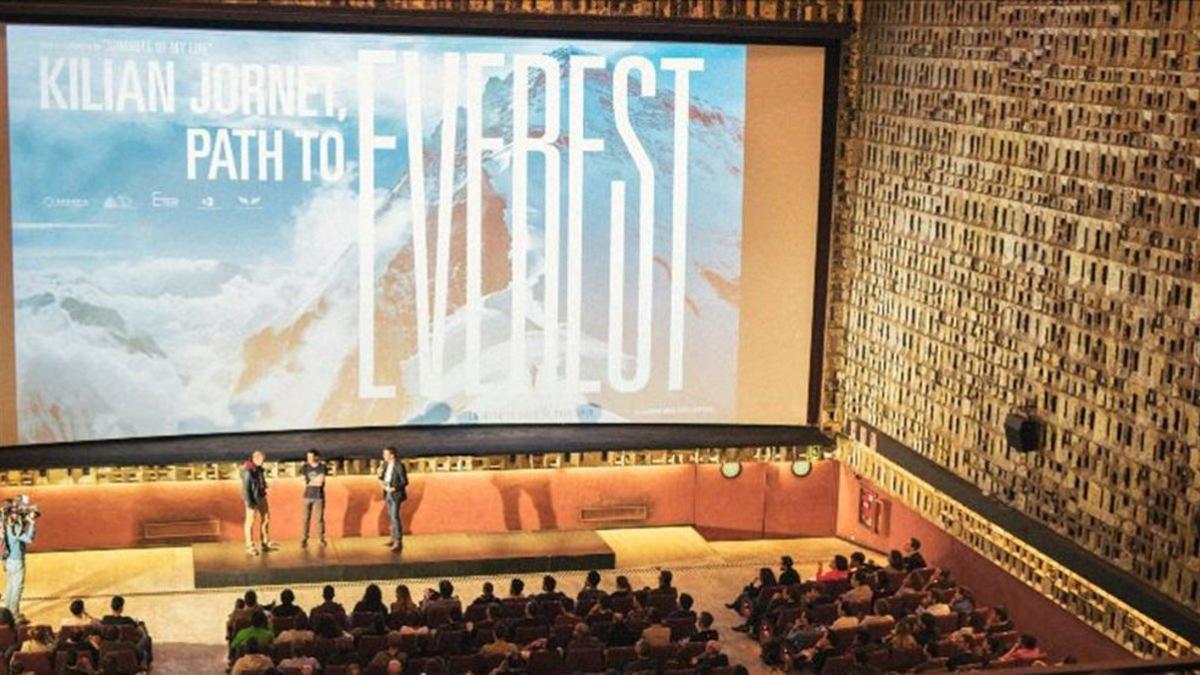 Josep Serra y Kilian Jornet en la presentación de la película en Barcelona en 2018