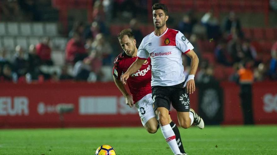 Juan Domínguez, durante un partido de esta temporada.