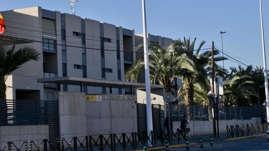 El tripartito presiona al Gobierno para recuperar medio millón del cuartel de la Guardia Civil