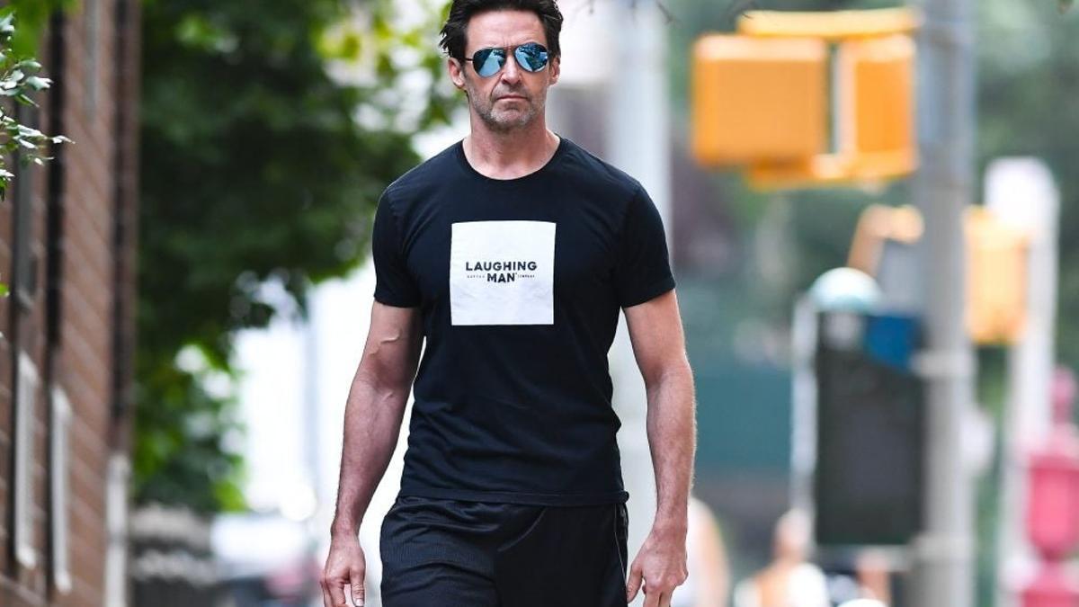 Hugh Jackman con gafas de sol