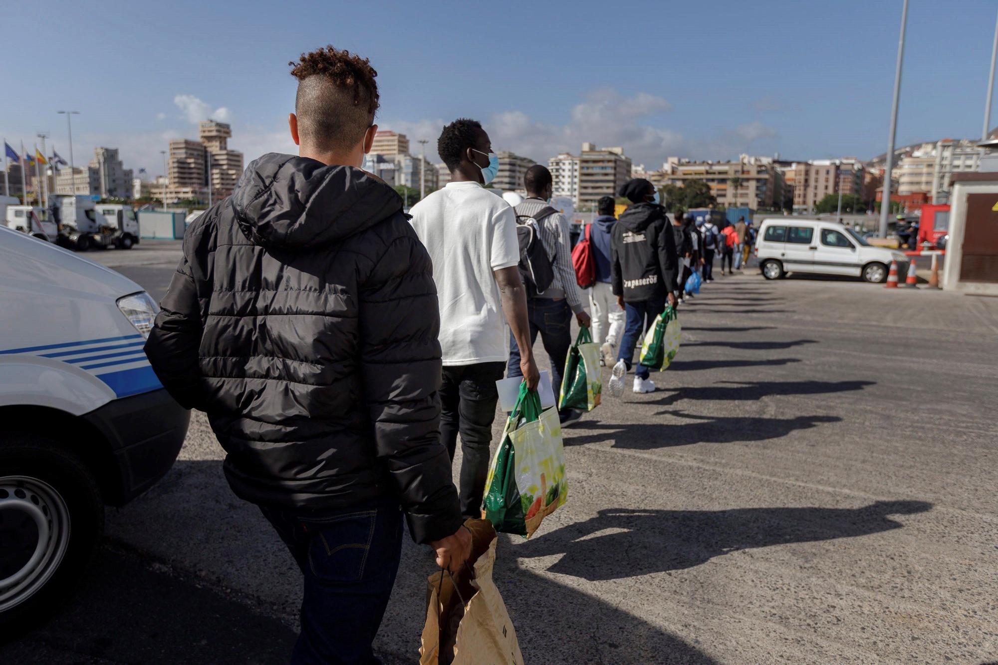 Nuevo traslado de inmigrantes a un hotel del sur de Tenerife