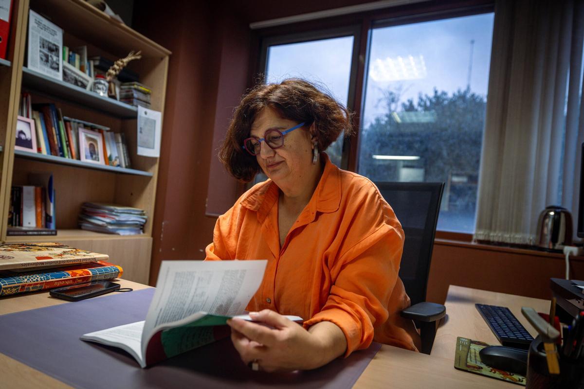 Barcelona 14/11/2025 Política Rosa Lluch habla sobre los 25 años del asesinato de su padre,Ernest Lluch. AUTOR: JORDI OTIX