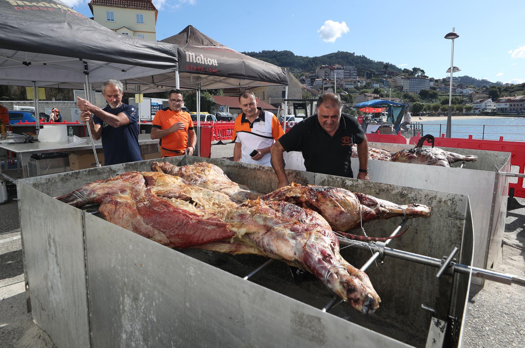 Travesía popular a remo y 200 kilos de ternera para reponer fuerzas