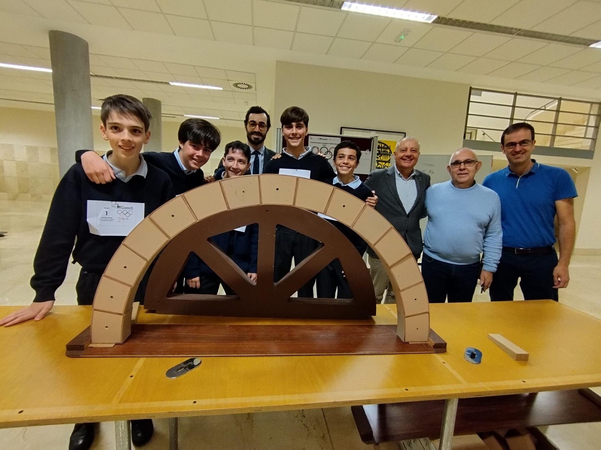 V Olimpiada Nacional (Fase Local) de Ingeniería de Caminos Canales y Puertos, en la Escuela Politécnica de Mieres.