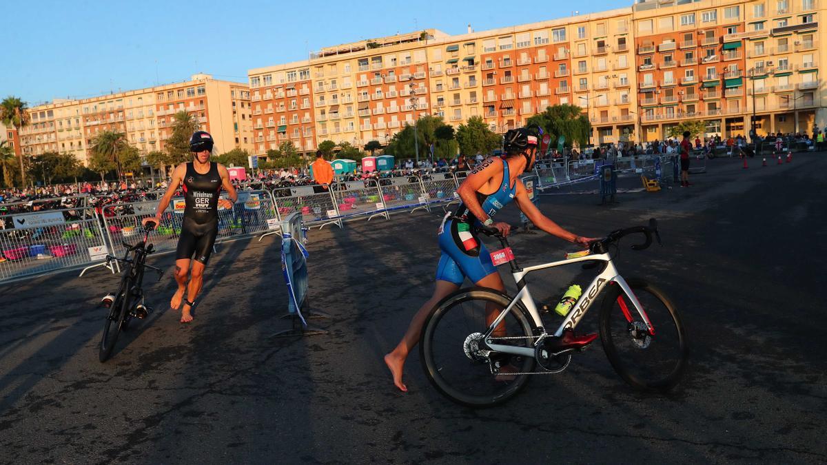 Búscate en las imágenes del Triatlón Olímpico del campeonato de Europa