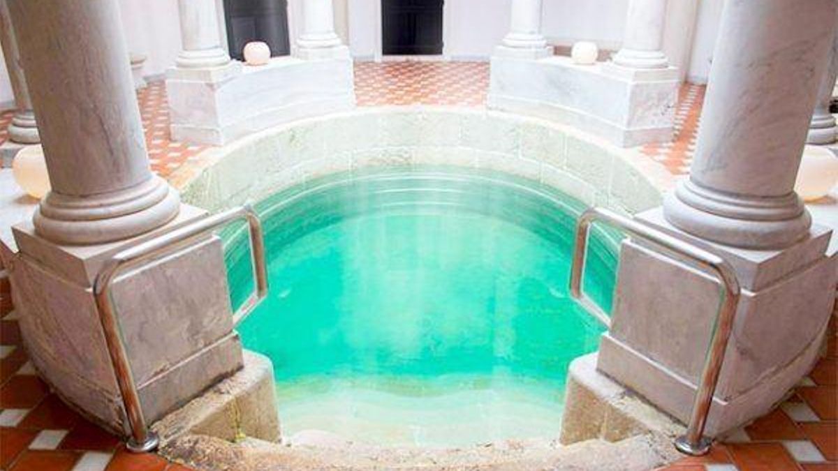 el Hotel Villa Padierna Thermas de Carratraca sale al mercado como una oportunidad única para inversores y operadores especializados en turismo de bienestar