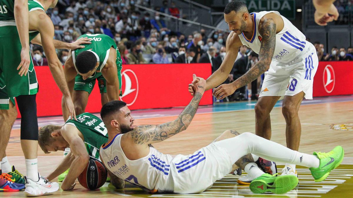 El Real Madrid acabó por los suelos en Kaunas