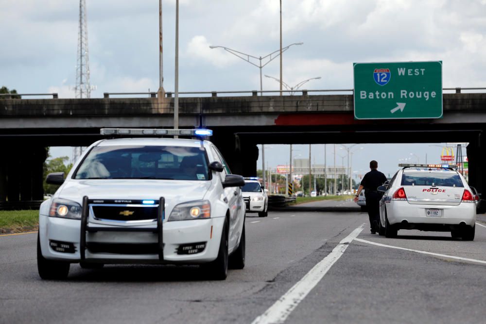 Tres policías mueren en un tiroteo en Luisiana