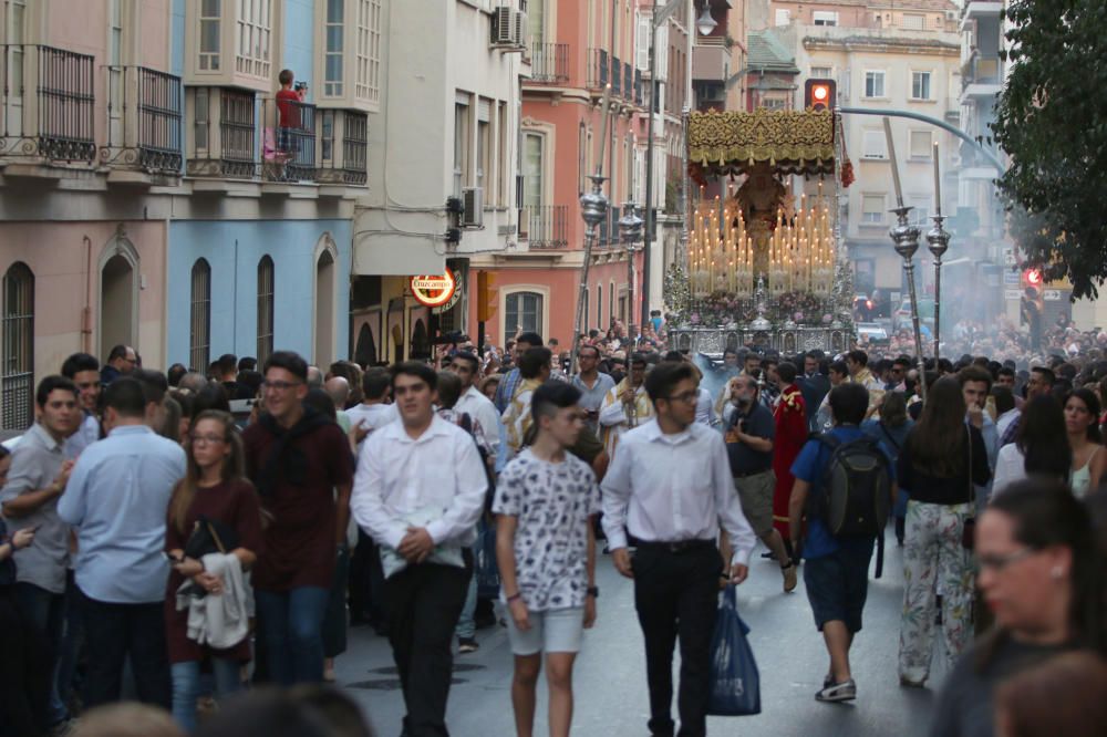 Procesión extraordinaria de la Virgen del Monte Calvario