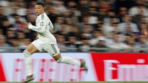 El Madrid "va explorar el genoll equivocat" a Mbappé
