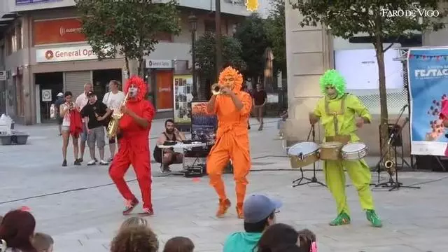 Festaclown arranca en Vilagarcía con Acrocircus