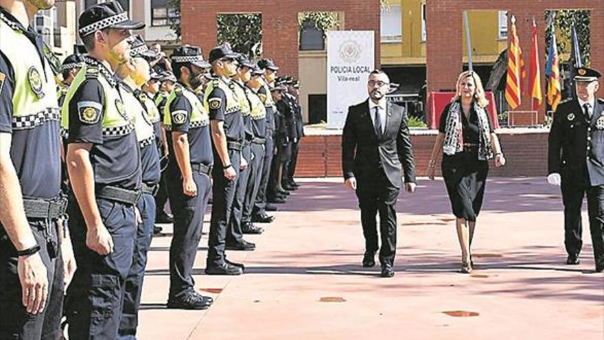 Vila-real sumará 17 policías locales de la bolsa de empleo de Almenara