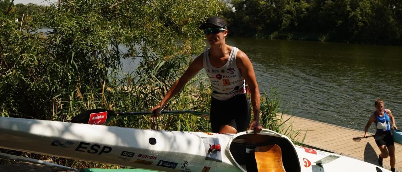 Eva Barrios, en un porteo durante el Campeonato de España de Maratón.