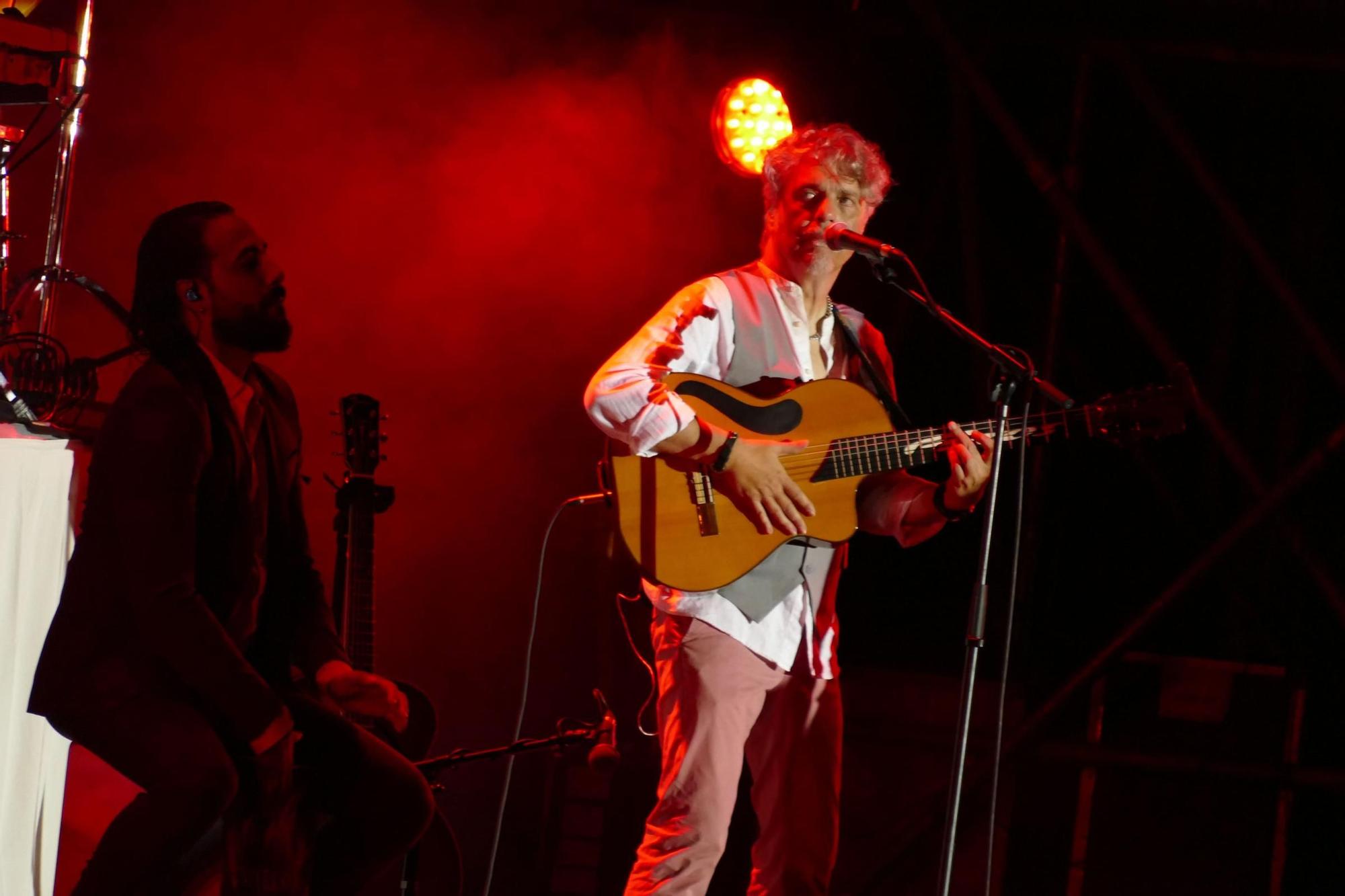 Roses es rendeix davant Rosario Flores a Sons del Món