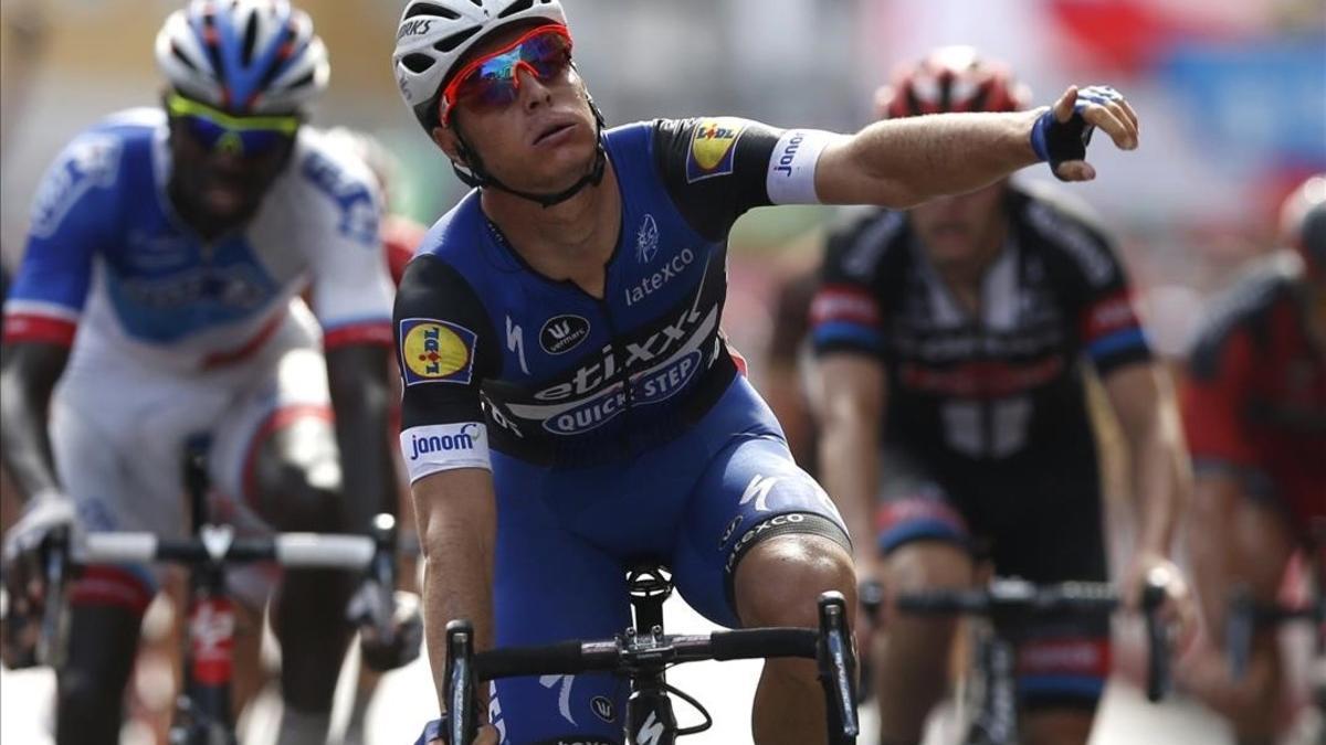 El belga Gianni Meersman se impone al esprint en Lugo.