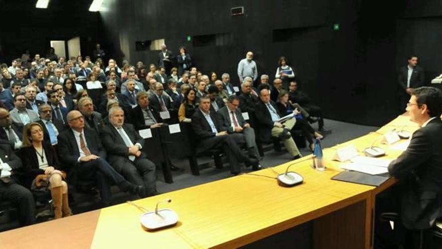 Francia libera el corredor y deja en evidencia al gobierno español