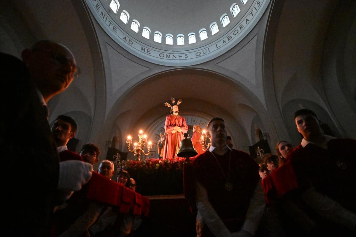 Así salen los pasos de Semana Santa este lunes en Elche