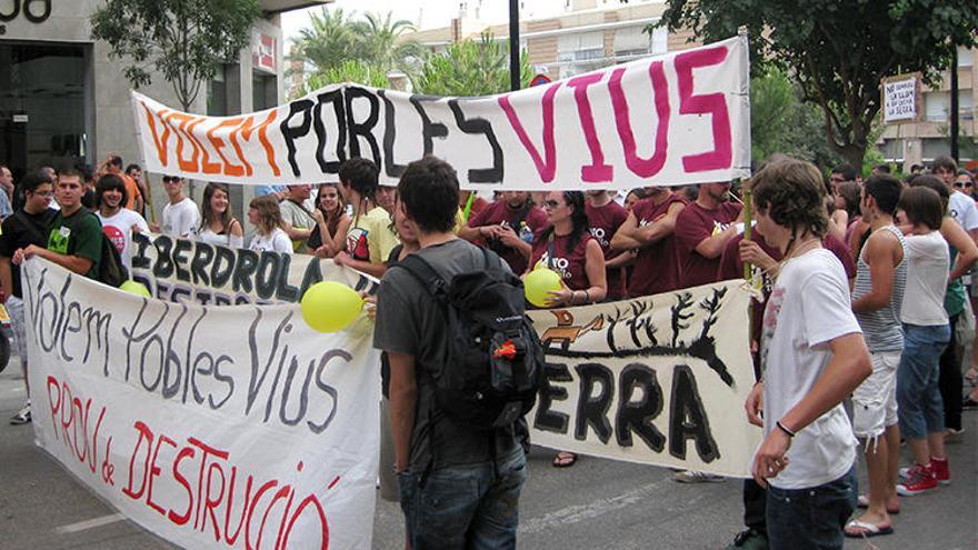 Absuelven a los 4 encausados por las protestas contra la alta tensión de Ontinyent