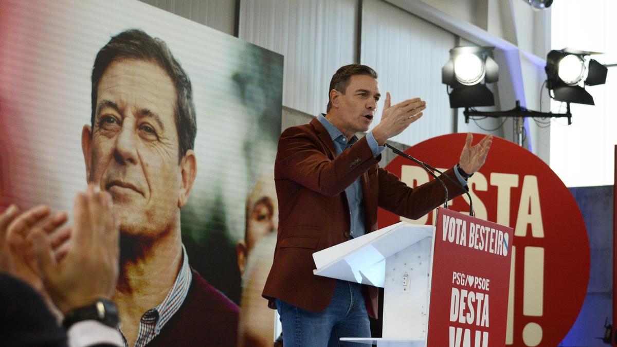 El presidente del Gobierno, Pedro Sánchez, en un acto electoral en Galicia