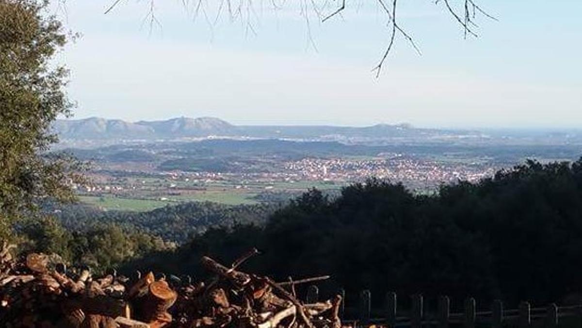 El paisaje desde Els Metges.