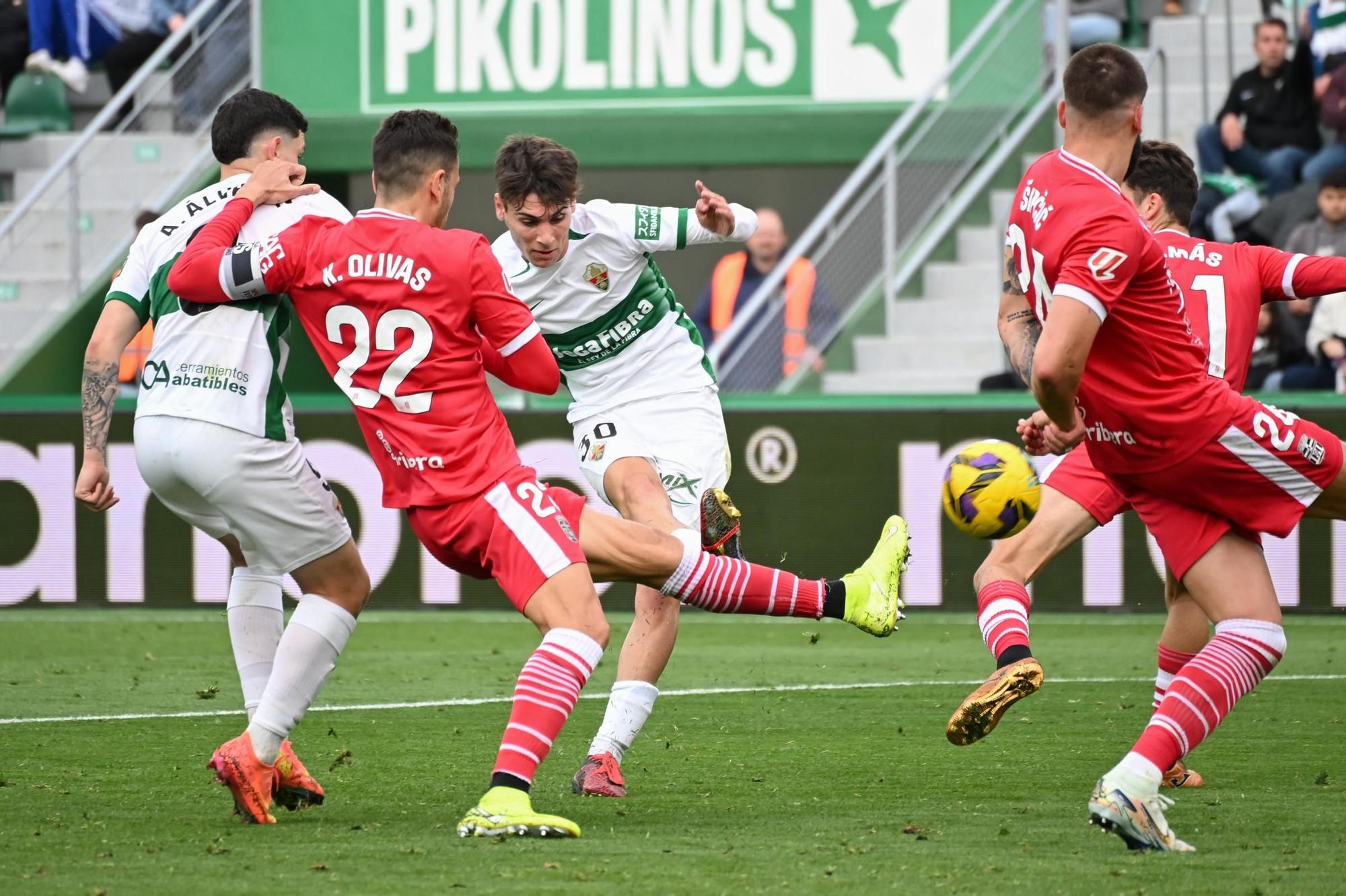Las mejores imágenes del Elche CF - Cartagena (2-1)