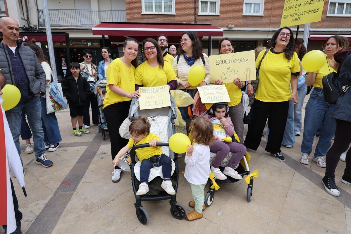 07/05/2026 | Plaza de las Aulas, Castellón | Concentración de trabajadoras de las escuelas infantiles durante la huelga educativa