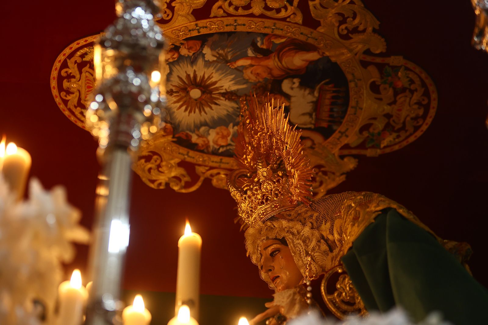 Música, adoración y belleza por La Sagrada Cena