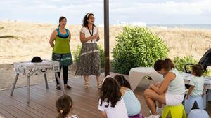 Imagen de archivo de la ‘Biblioteca en la Playa’ de Castelldefels.