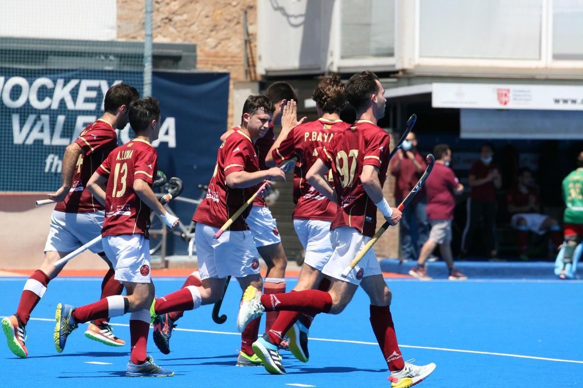 El primer equipo masculino compite actualmente en la Primera División Autonómica.