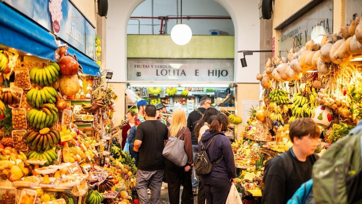 Primera edición de “Vegueta late desde su mercado”