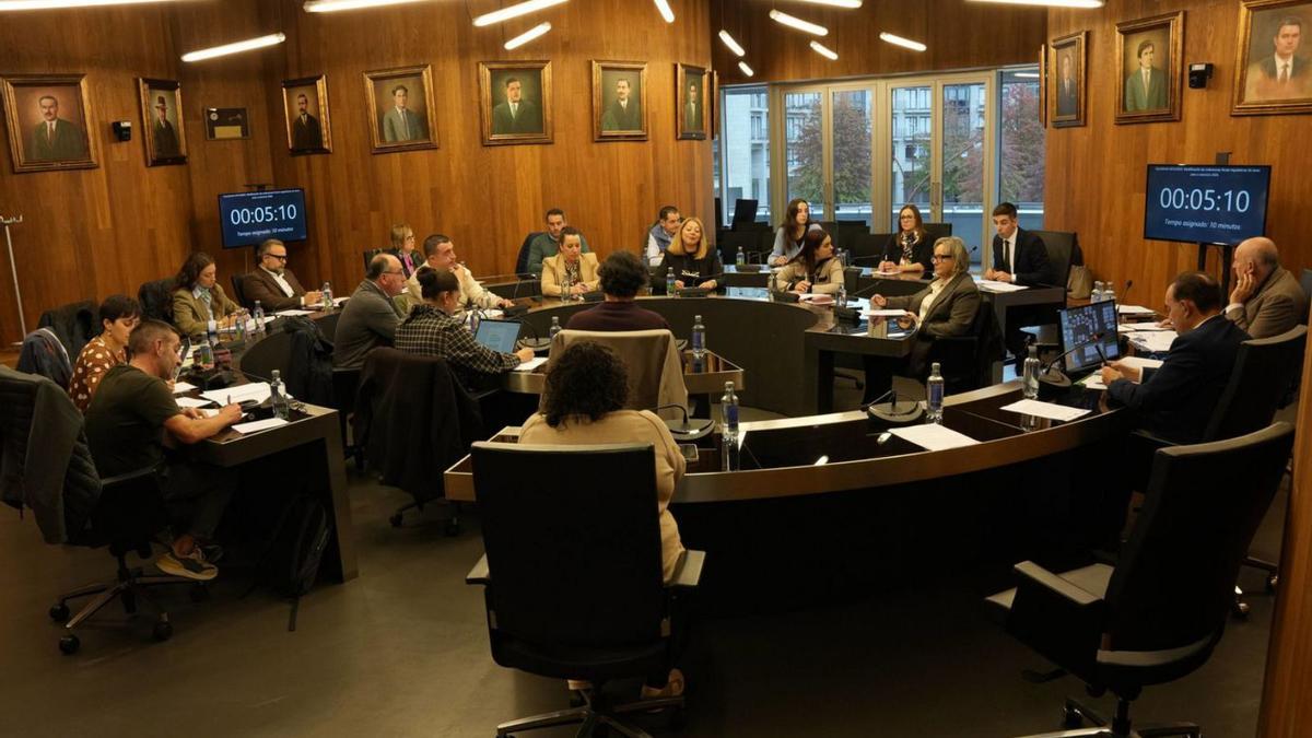 La adjudicación del SAF se pospuso en el pleno de octubre.