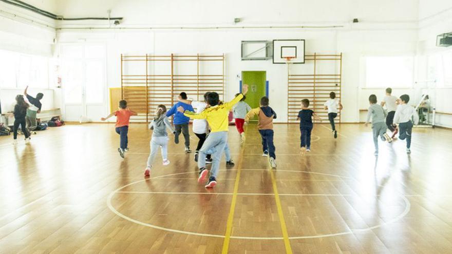 Máis de 200 nenos participan de balde nas extraescolares en Tomiño