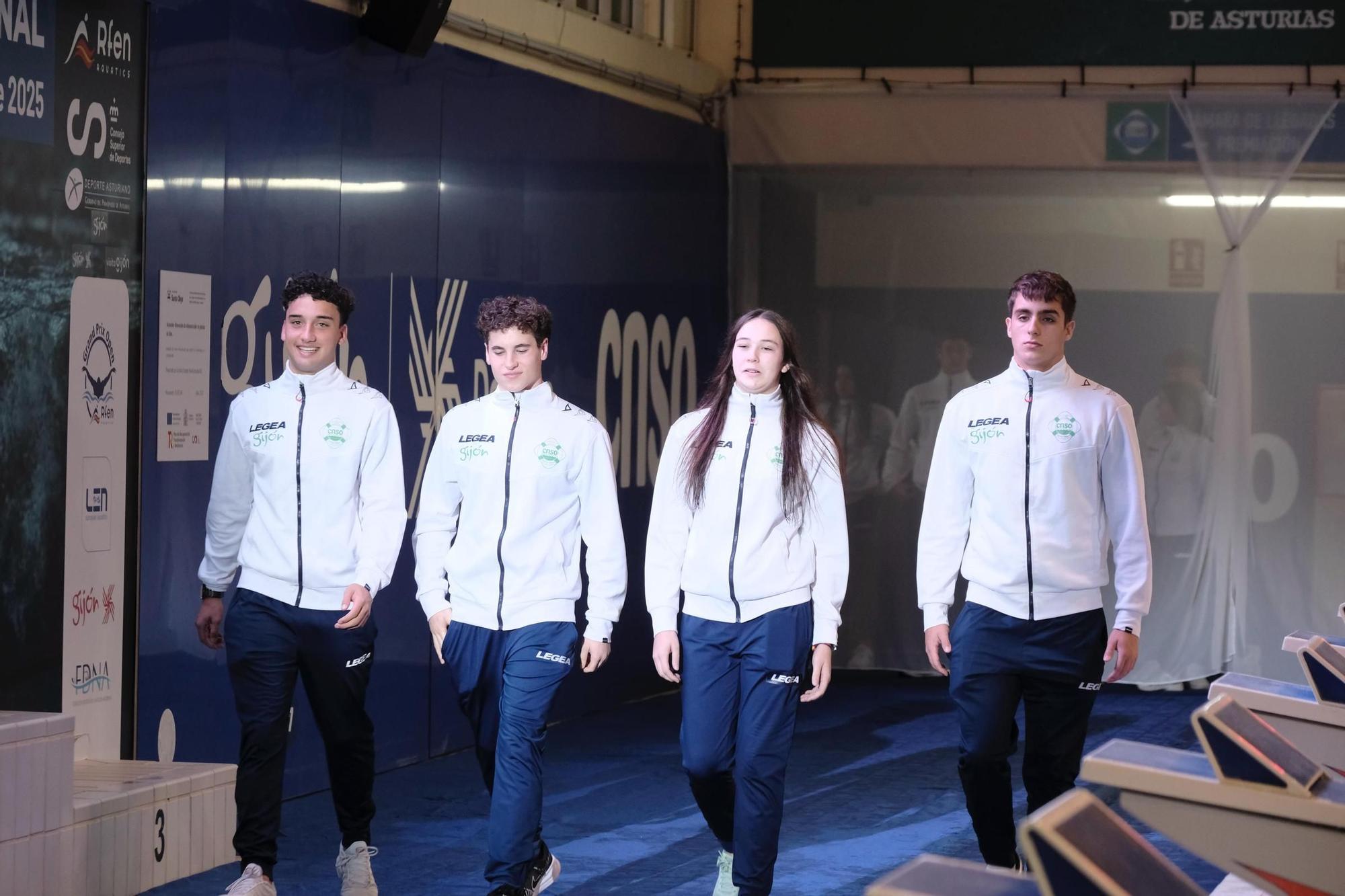 La presentación de la sección de natación del Santa Olaya, en imágenes