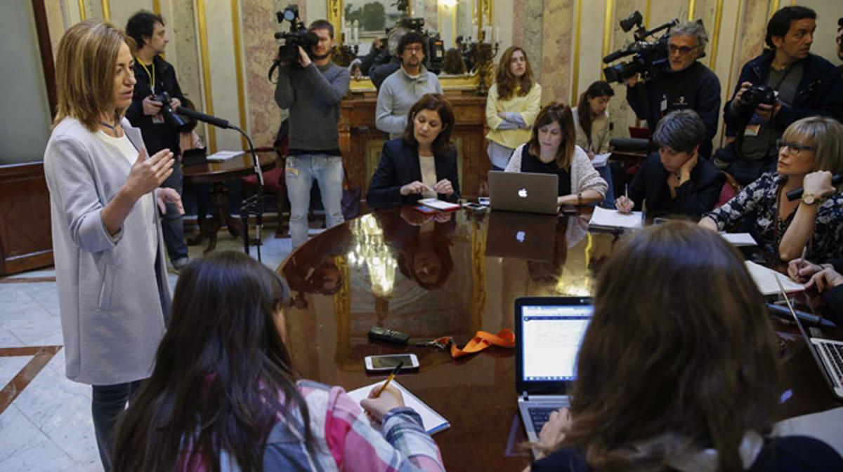 Roda de premsa de Carme Chacón al Congrés dels Diputats