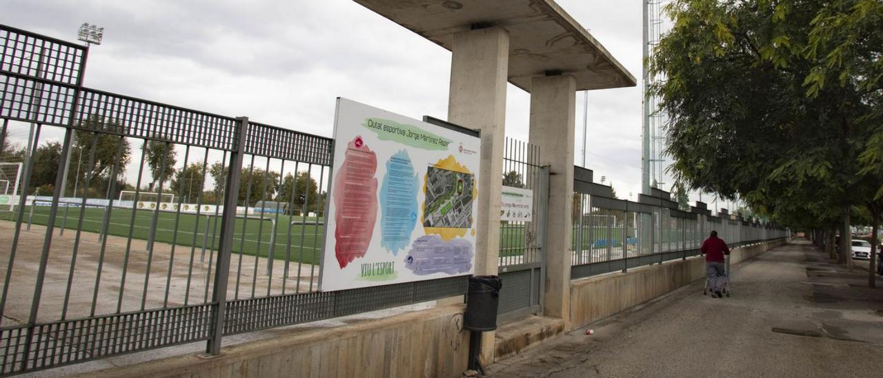 Instalaciones del polideportivo Jorge Martínez «Aspar», ayer. | PERALES IBORRA