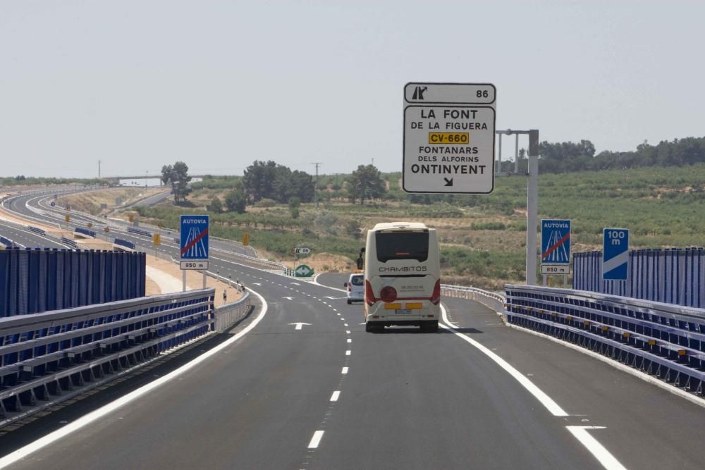 Inauguración  tramo de 5 kilómetros de la nueva A-33 en la Font de la Figuera